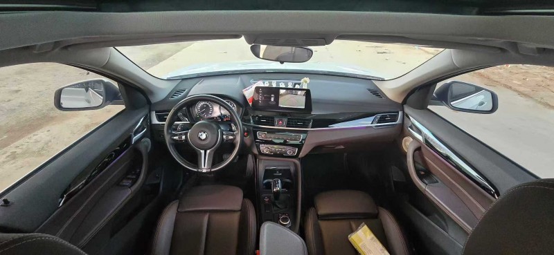 保定22年宝马X16