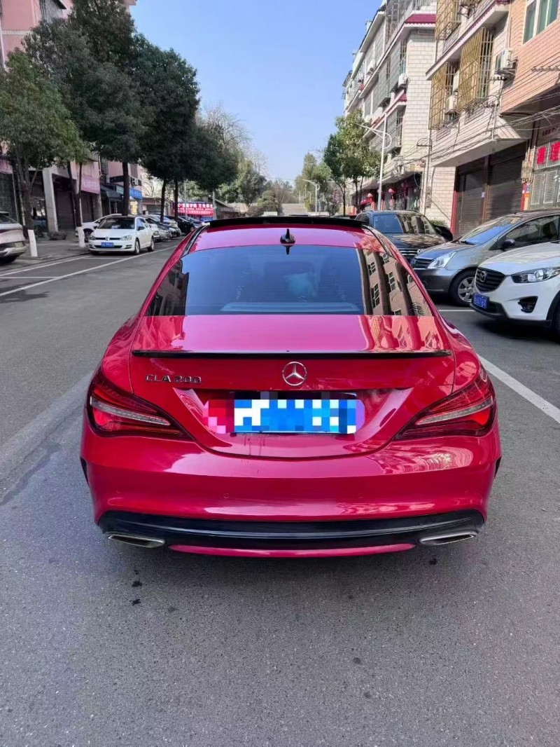 长沙17年奔驰CLA9