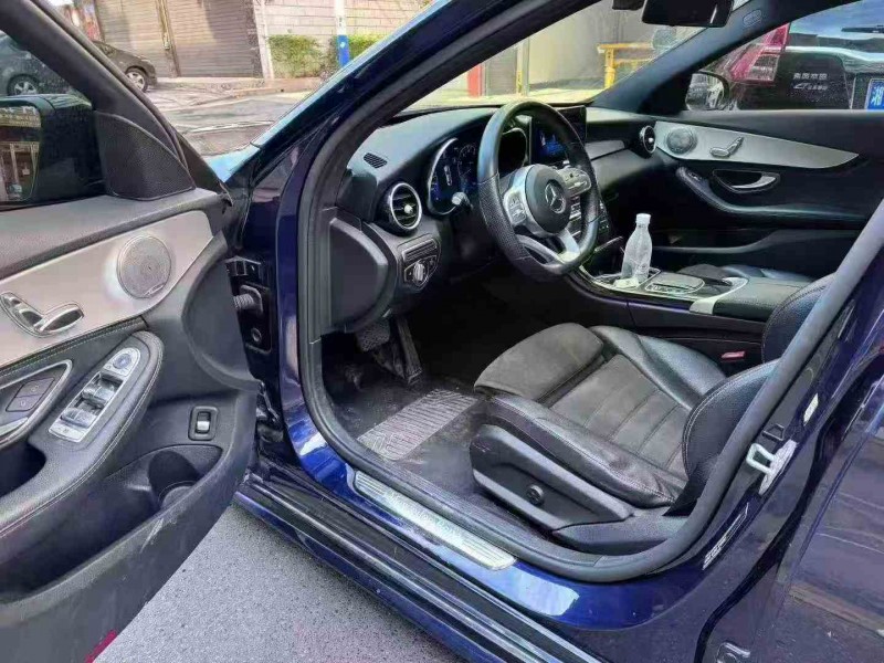 张家界20年奔驰C6