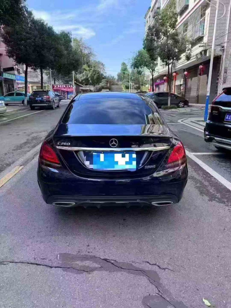 张家界20年奔驰C9