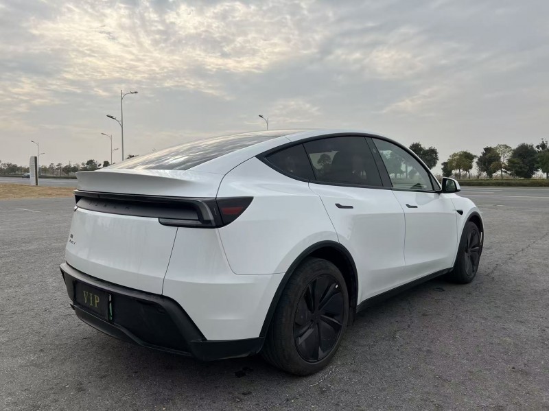 连云港25年特斯拉MODEL Y6
