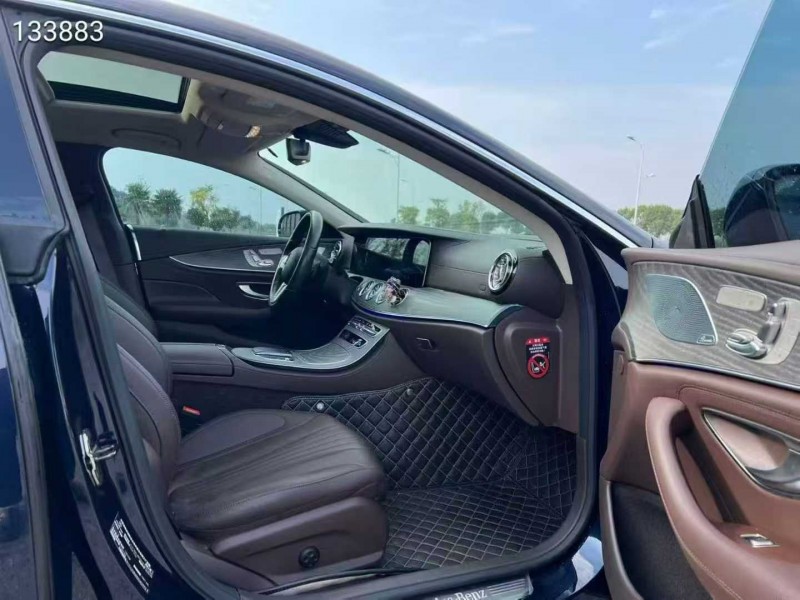 盐城21年奔驰CLS8