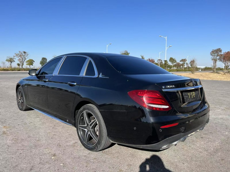 连云港20年奔驰E6