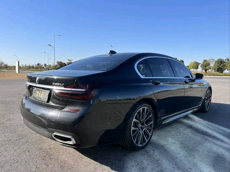 淮安18年宝马7系5