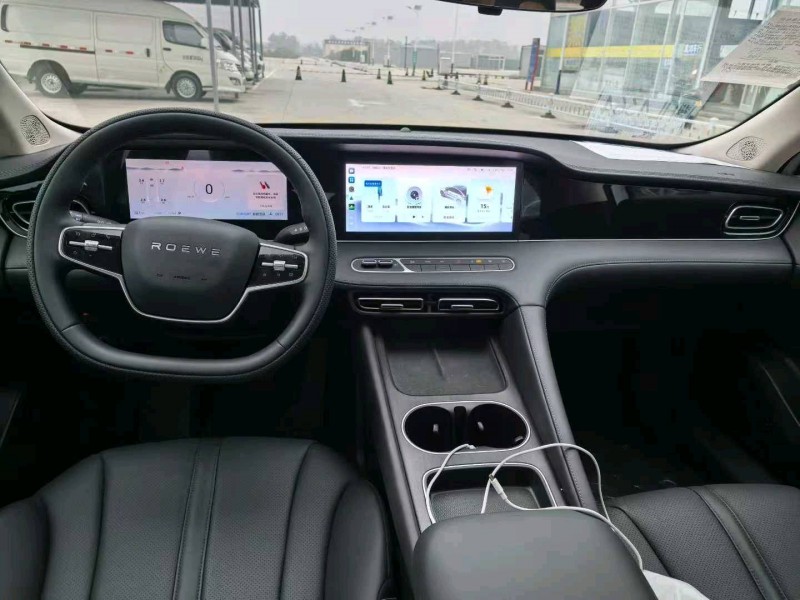 保定25年荣威D78