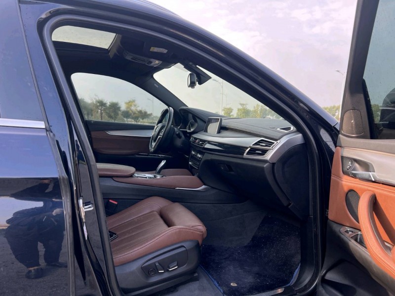 徐州19年宝马X63