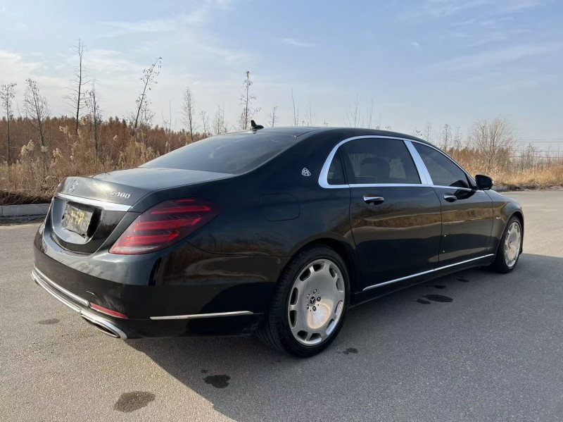 盐城16年奔驰迈巴赫S级8