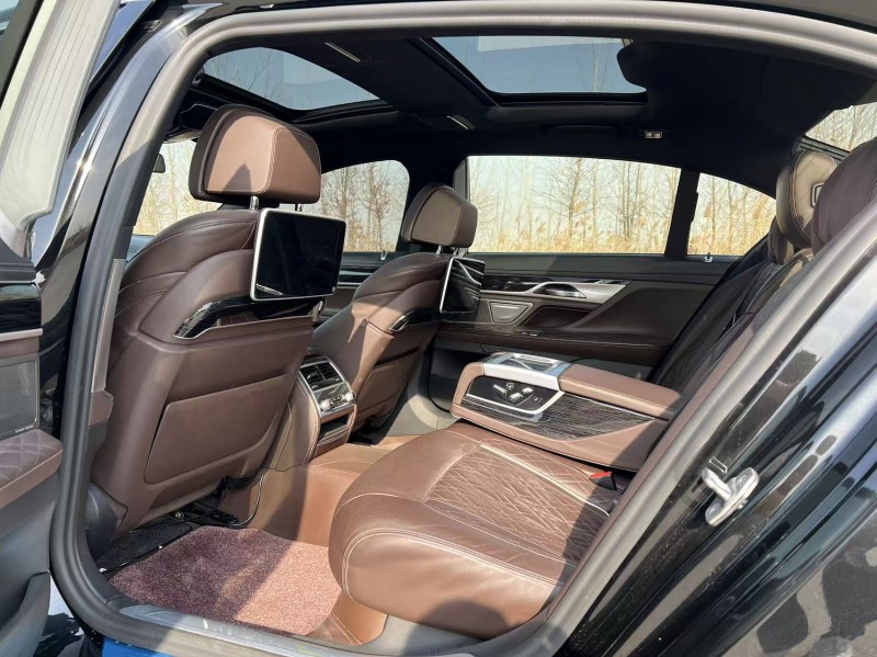 盐城21年宝马7系5