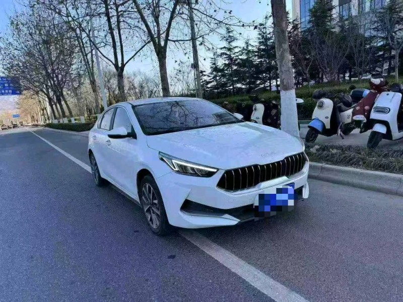 青島23年起亞K32