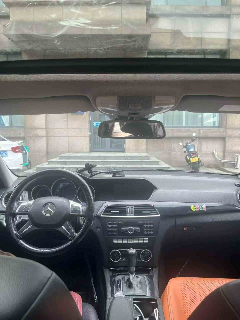 济宁13年奔驰C5