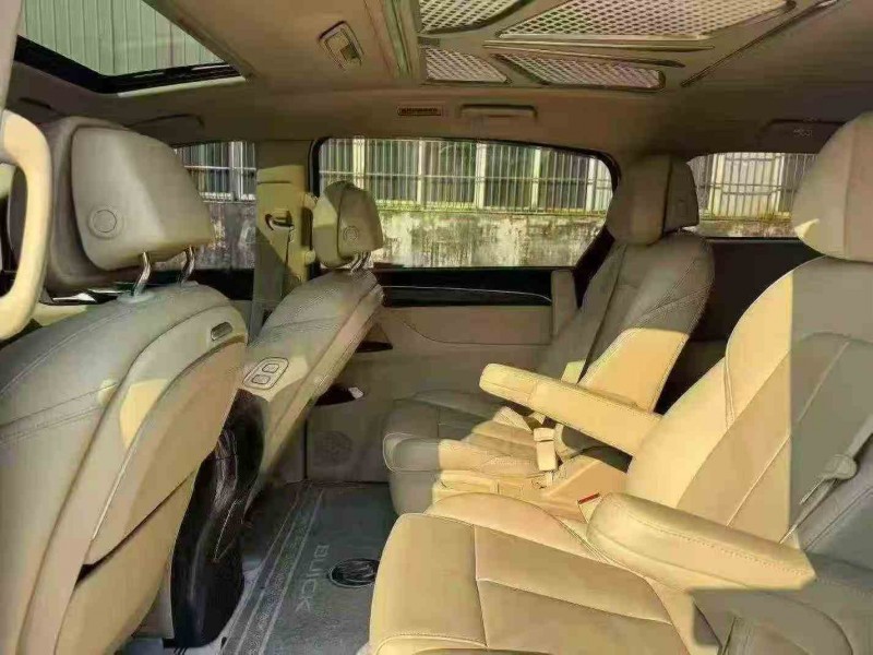 济宁22年别克GL85