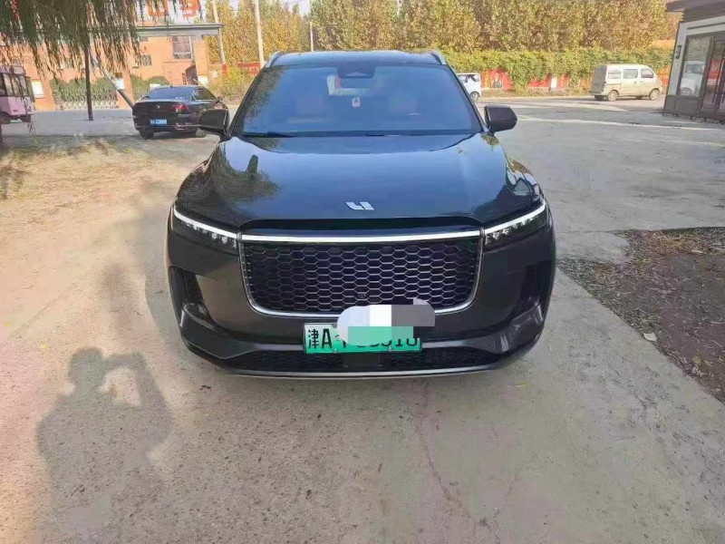 保定22年理想理想ONE1