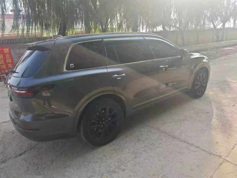 保定22年理想理想ONE8