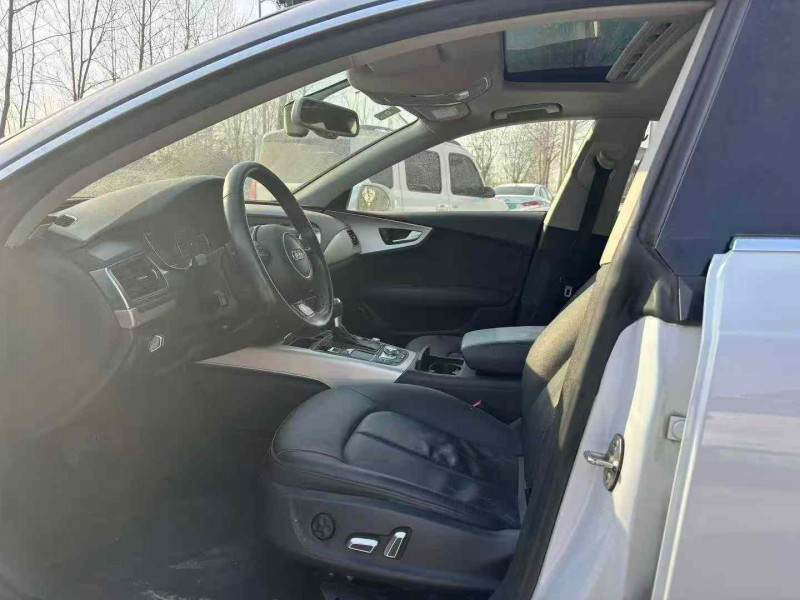 徐州17年奥迪A7L6