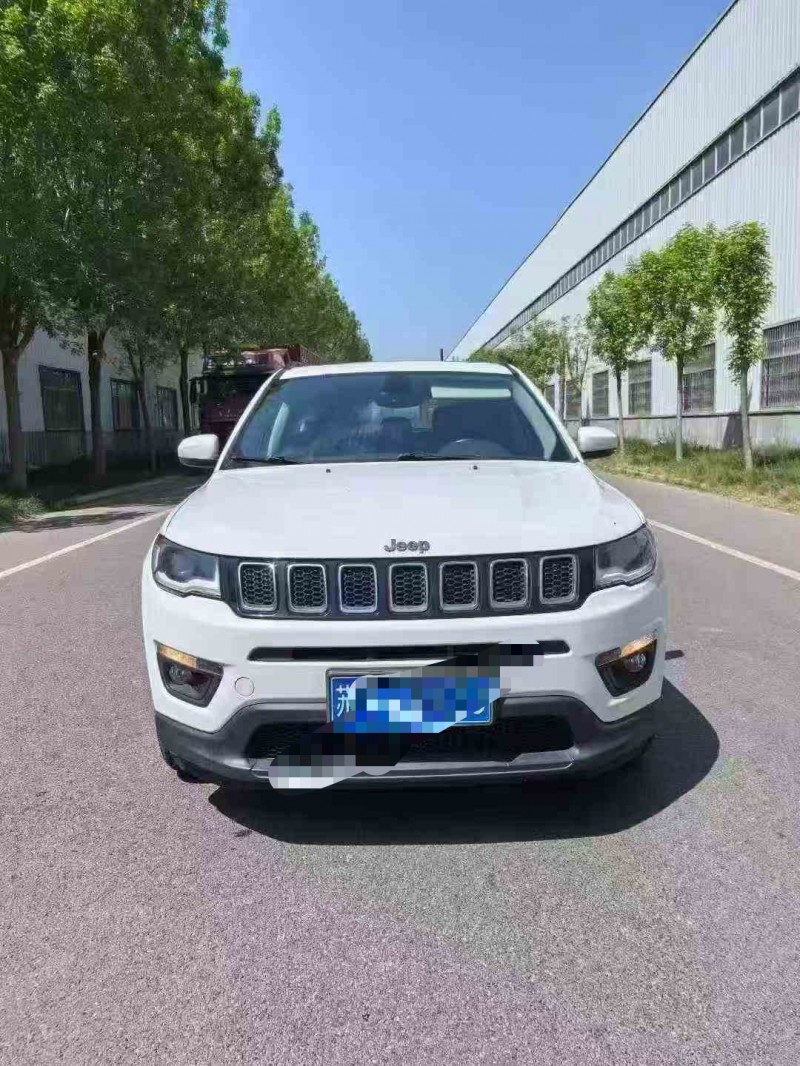 潍坊17年Jeep指南者1