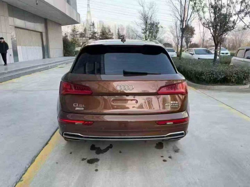 济宁18年奥迪Q59