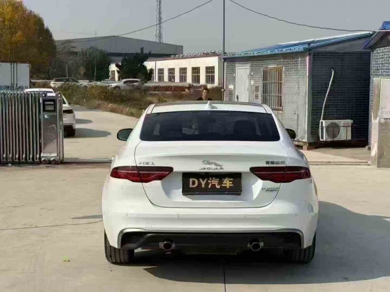 济宁23年捷豹XEL9
