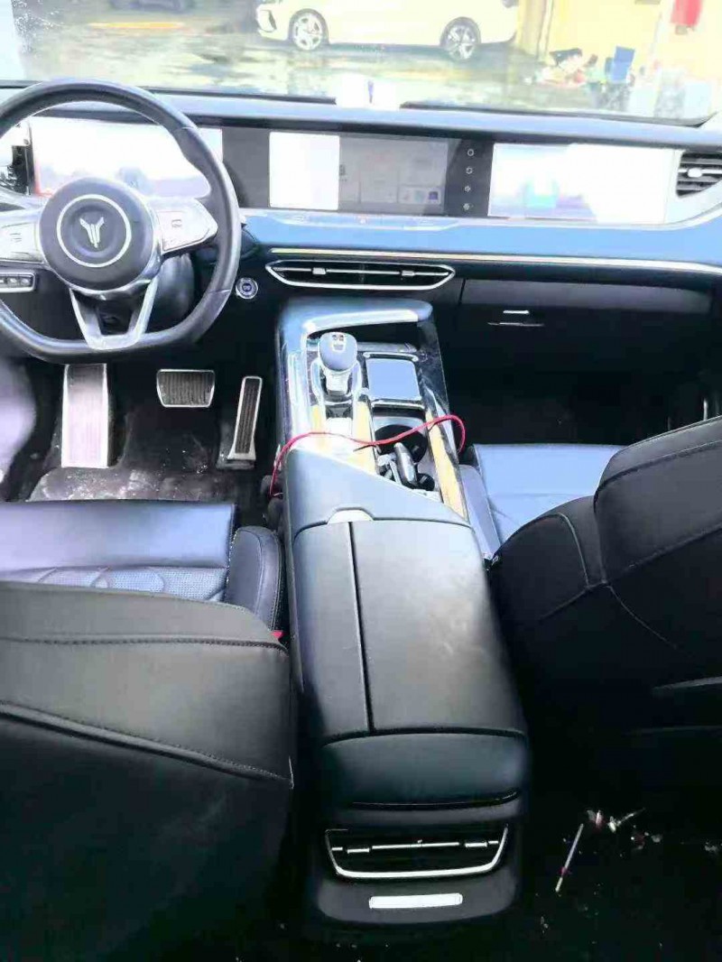 铜川22年岚图汽车FREE6