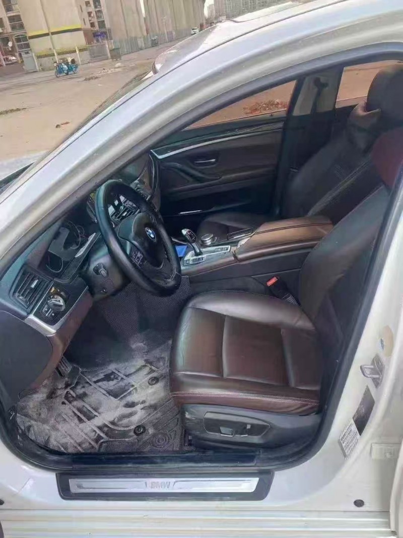 青岛17年宝马5系4