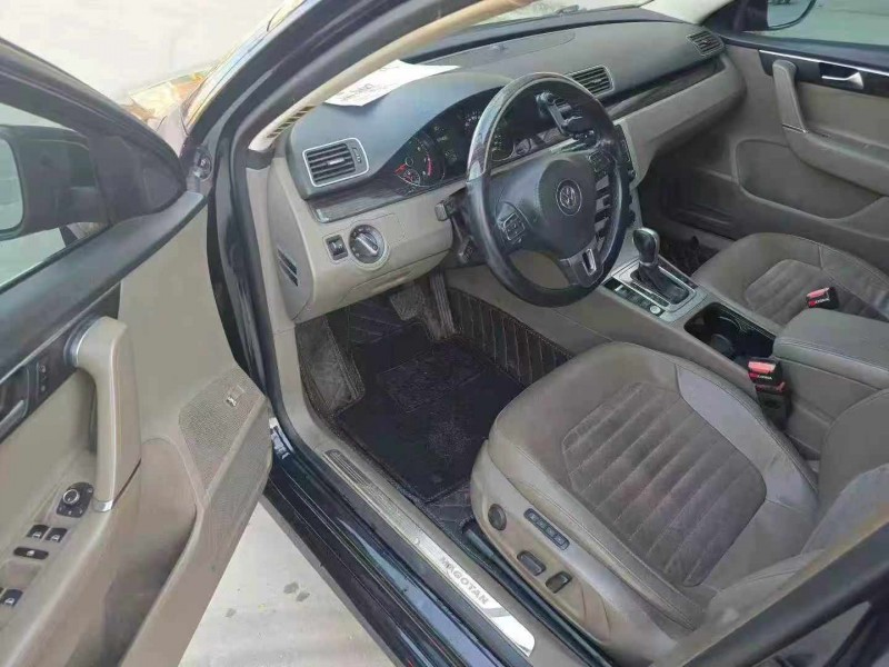 保定14年大众迈腾5