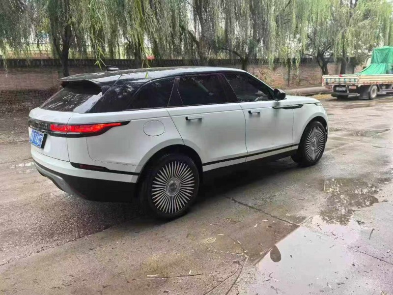 保定20年路虎揽胜星脉7