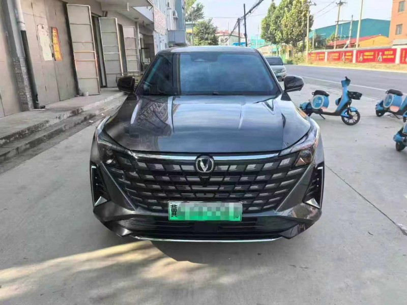 保定25年长安汽车UNI1