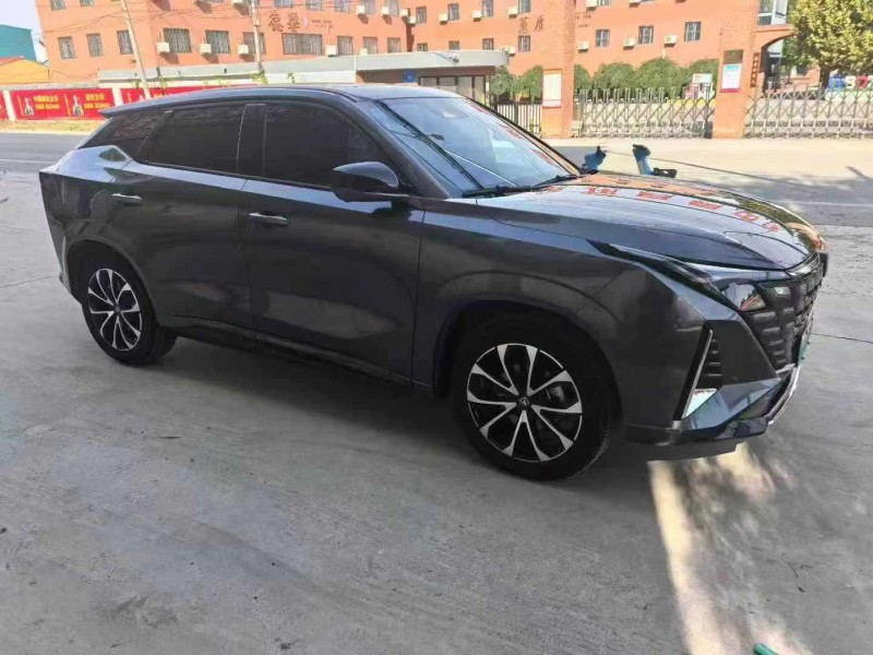 保定25年长安汽车UNI2