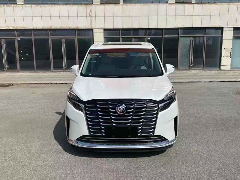 青岛25年别克GL81