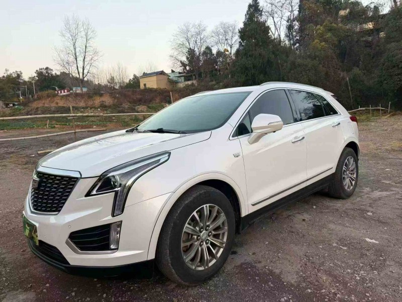 张家界18年凯迪拉克XT53