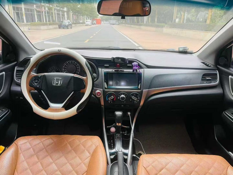 东莞17年本田凌派5