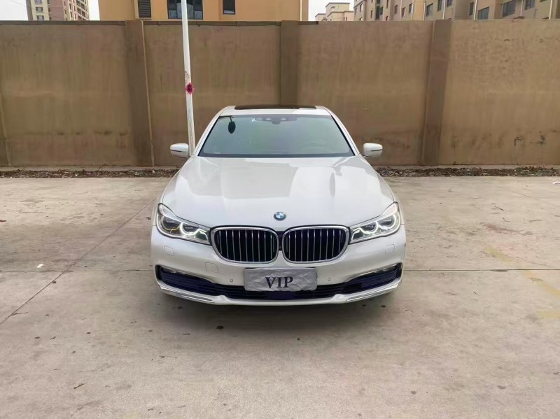 青岛18年宝马7系1