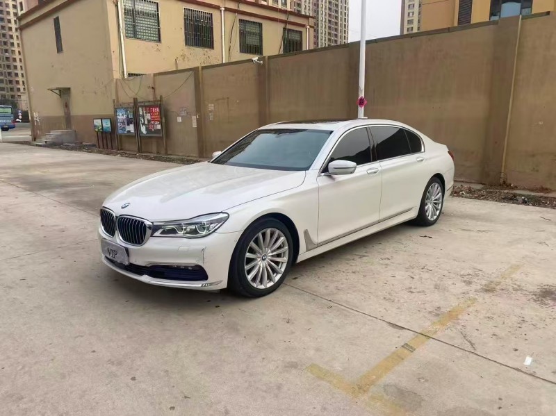 青岛18年宝马7系2