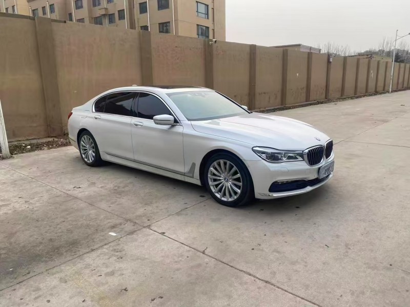 青岛18年宝马7系3