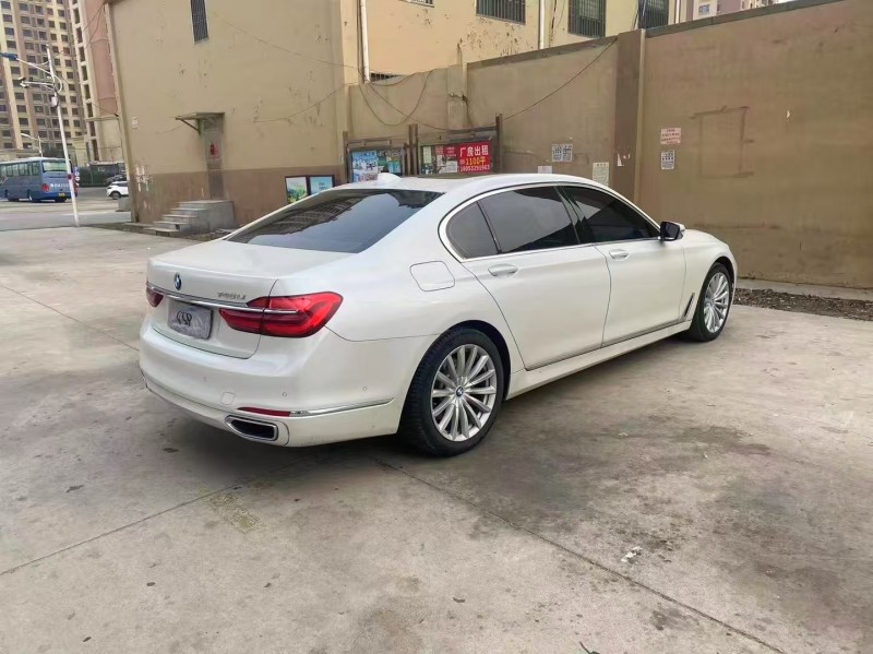 青岛18年宝马7系7