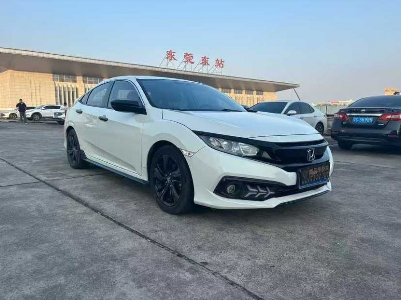 东莞22年本田思域2