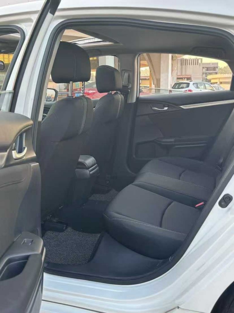 东莞22年本田思域5