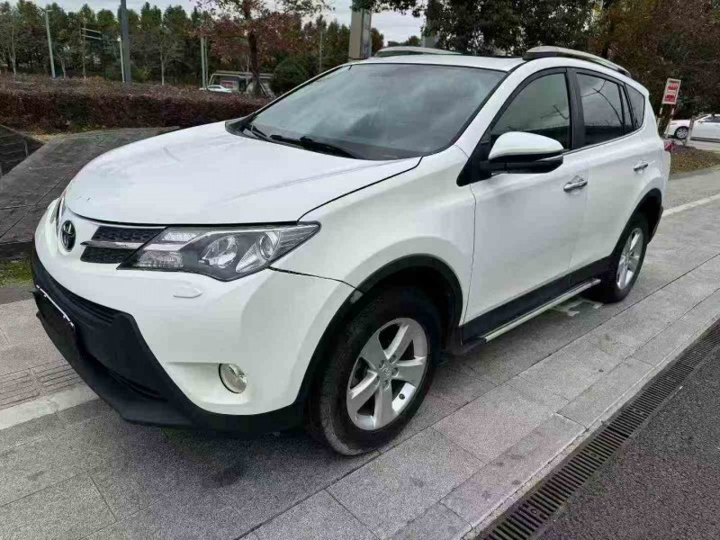 嘉兴14年丰田RAV42