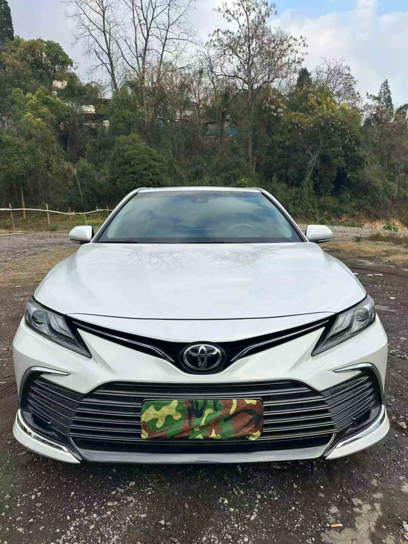 岳阳22年丰田凯美瑞1