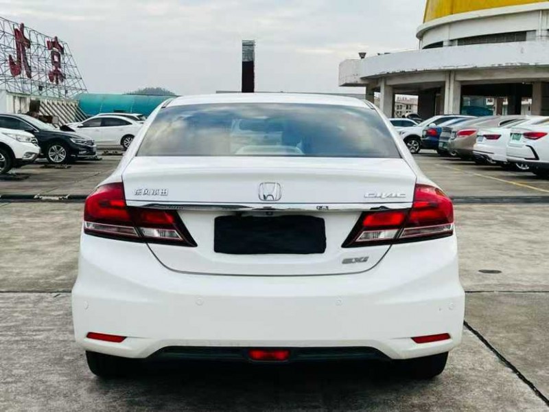 东莞15年本田思域8