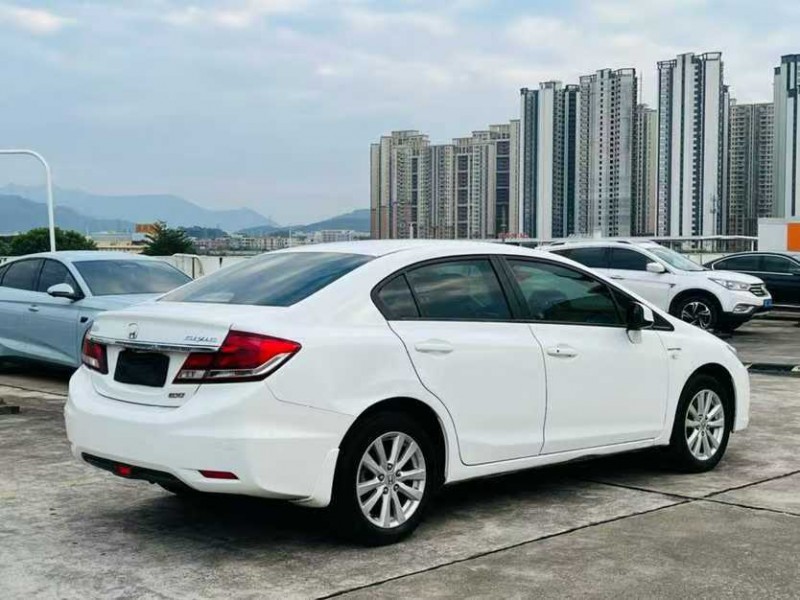 东莞15年本田思域9