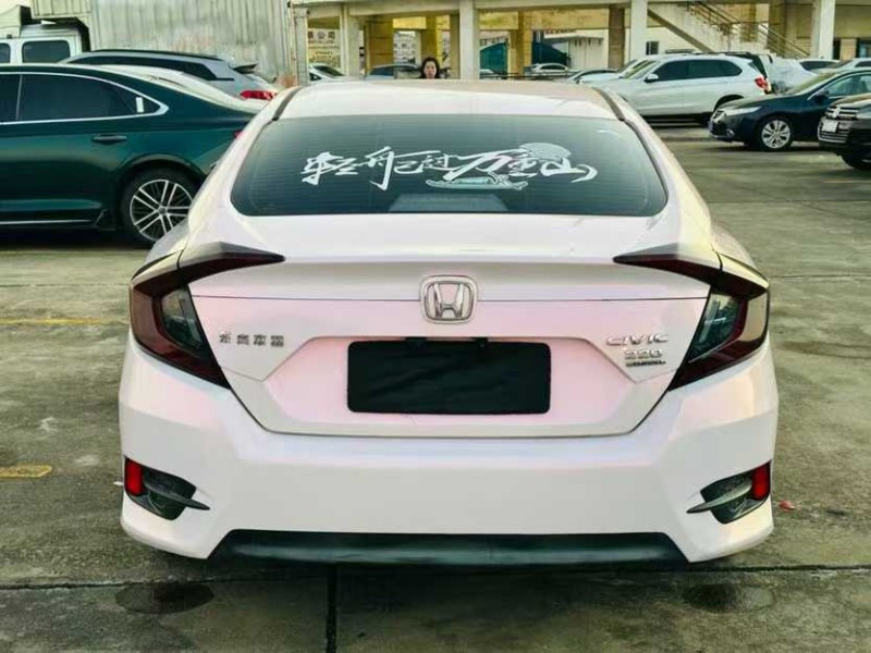 东莞17年本田思域9