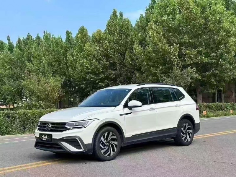 青岛22年大众途观3