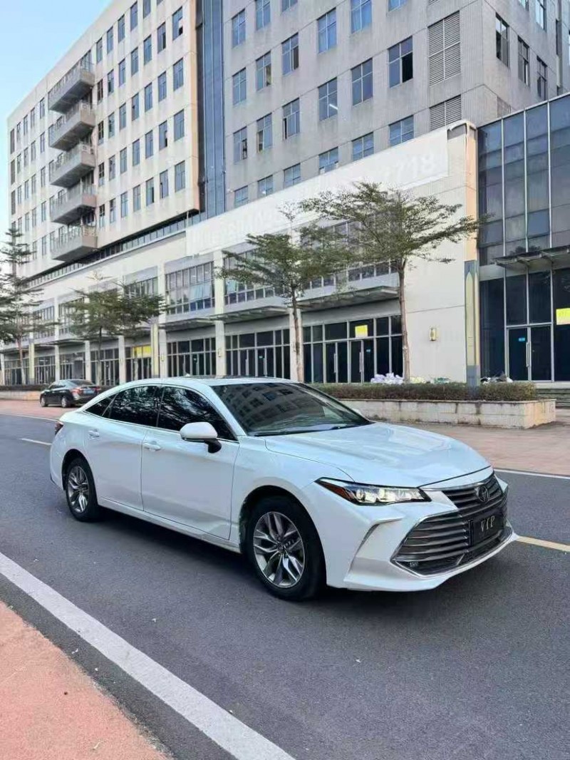 东莞22年丰田亚洲龙2