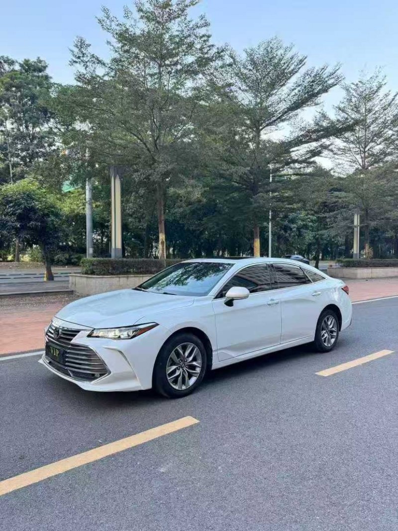 东莞22年丰田亚洲龙3