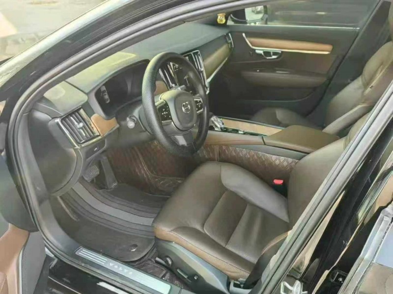 保定24年沃尔沃S906