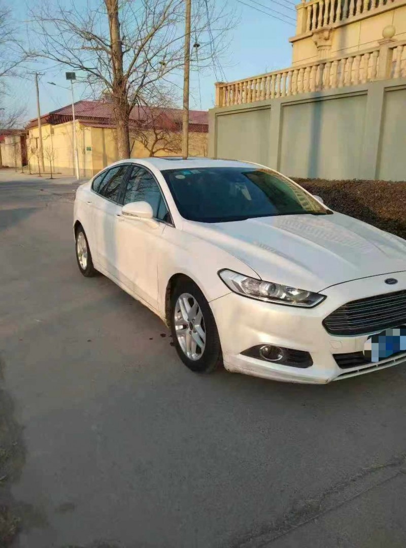 保定16年福特蒙迪欧2