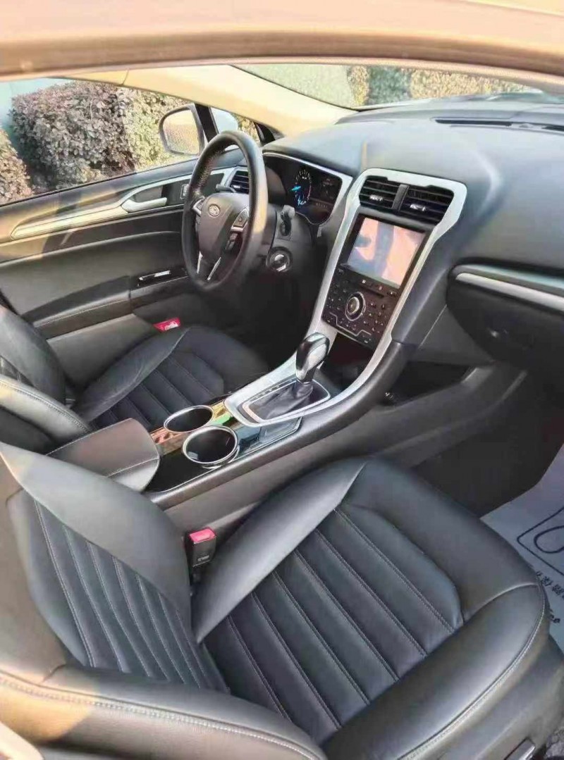 保定16年福特蒙迪欧5