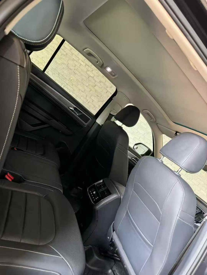 广州18年大众途昂5