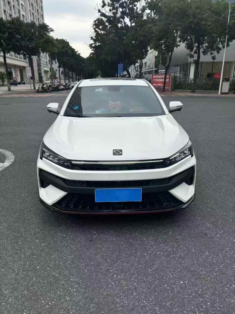 成都23年大众思皓1