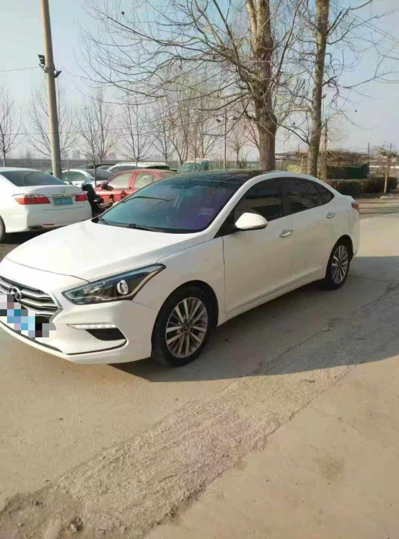 保定17年现代名图3